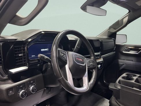 Used 2022 GMC Sierra 1500 Elevation image 13