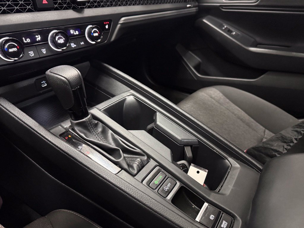 Used 2023 Honda Accord EX image 19