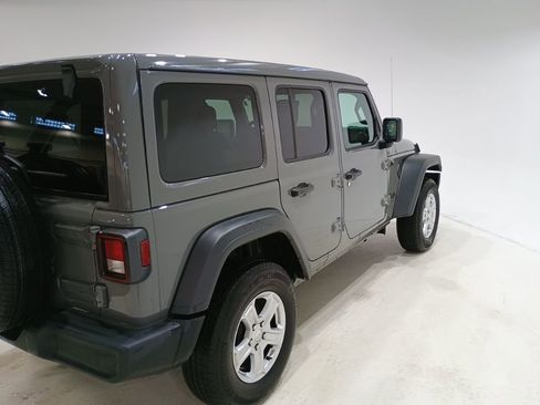 Used 2023 Jeep Wrangler Sport S w/ Sun And Sound Package image 6