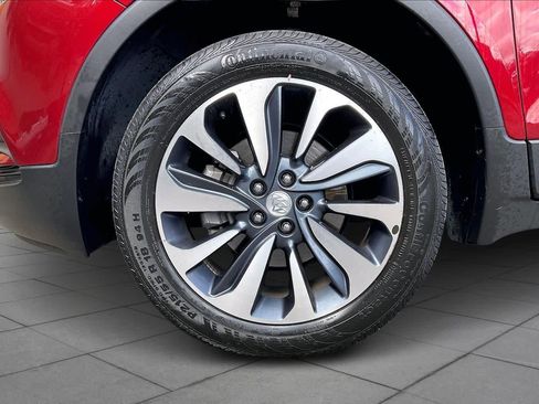 Certified 2022 Buick Encore Preferred w/ Safety Package image 9