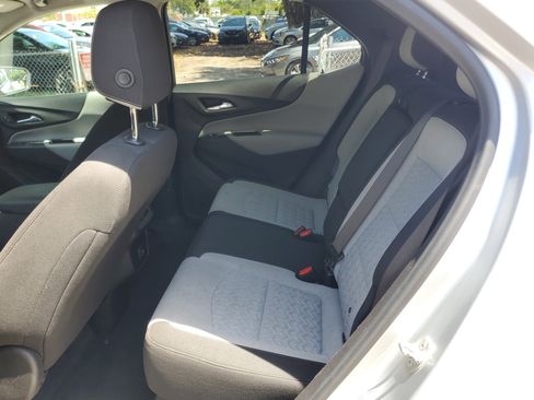 Used 2022 Chevrolet Equinox LT image 11