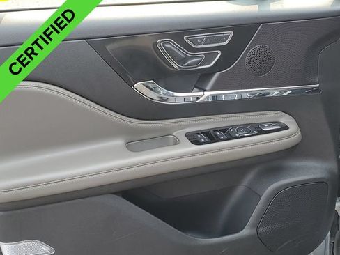 Used 2023 Lincoln Corsair AWD w/ Equipment Group 101A image 23