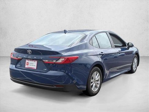 Certified 2025 Toyota Camry LE FWD image 5