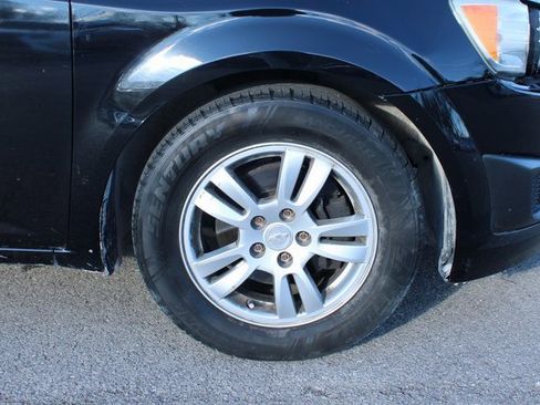 Used 2012 Chevrolet Sonic LT image 35