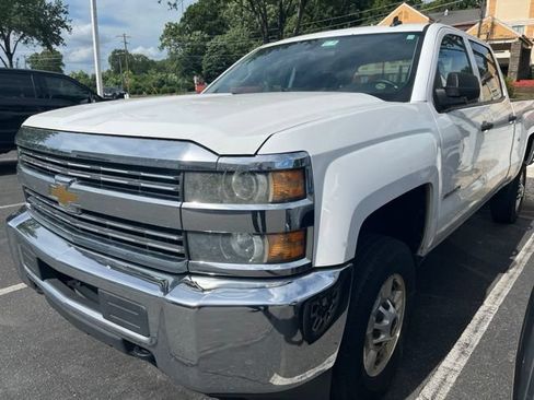 Used 2015 Chevrolet Silverado 2500 LT RWD image 1