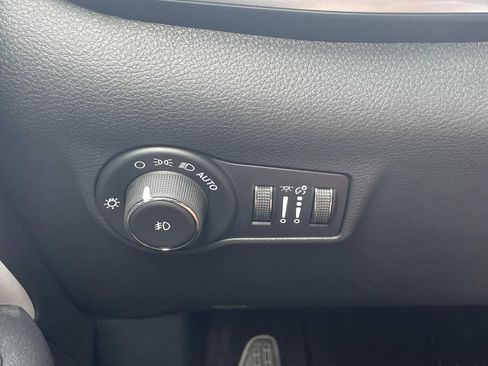 New 2026 Jeep Compass Limited AWD/4WD image 19