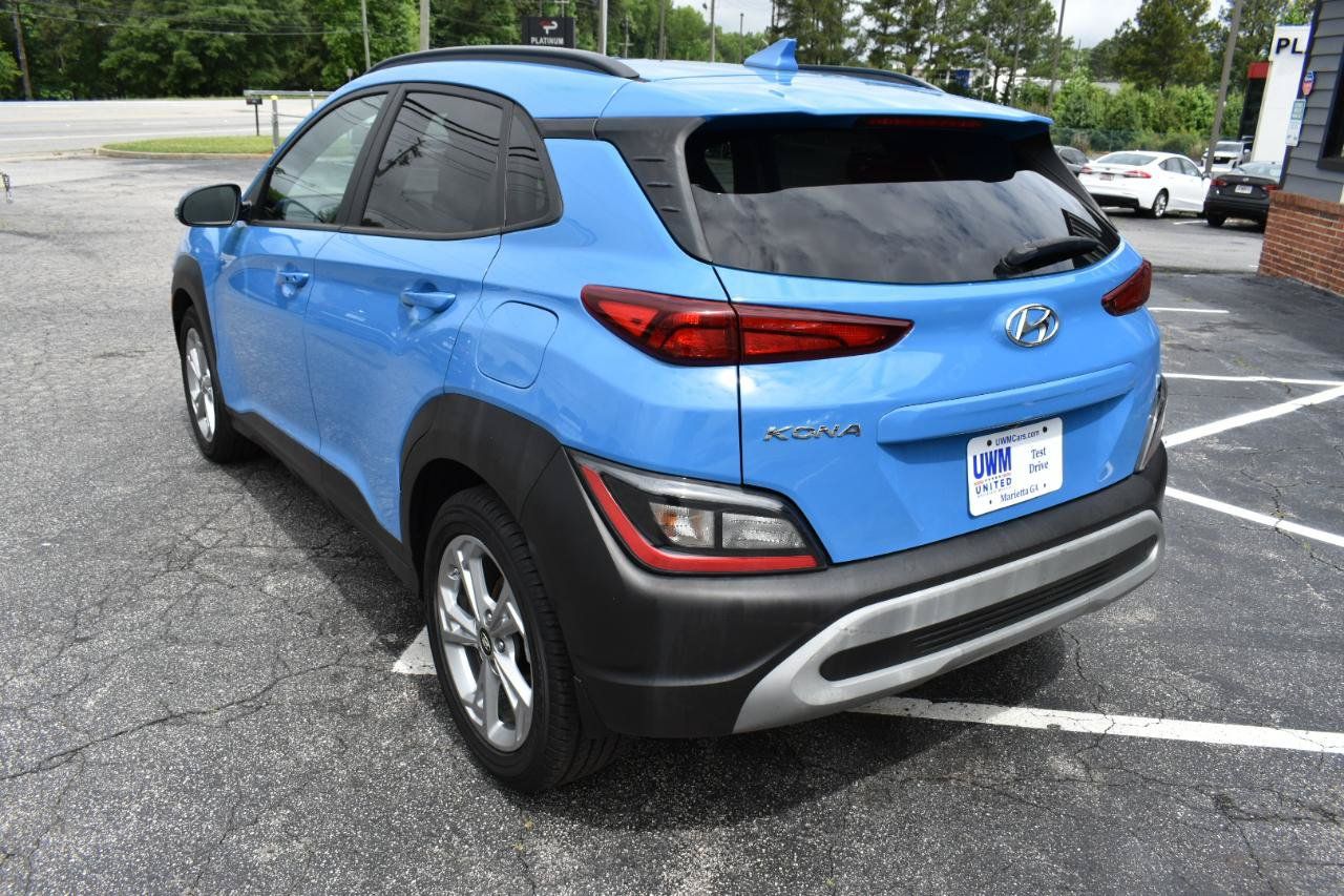 Used 2022 Hyundai Kona SEL w/ Cargo Package FWD image 8
