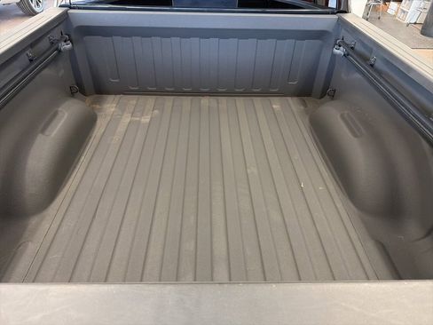 Used 2020 RAM 1500 Laramie image 25