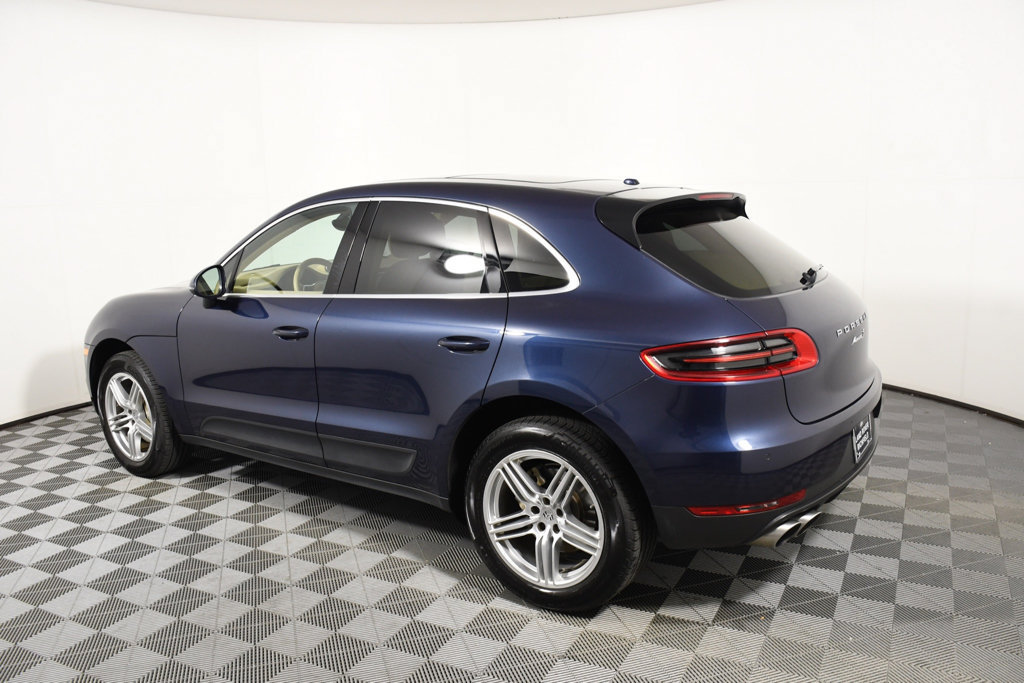 Used 2015 Porsche Macan S AWD/4WD image 3