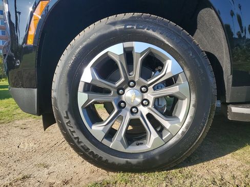 New 2026 Chevrolet Tahoe LT w/ Comfort Package image 6