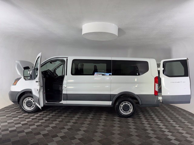 Used 2018 Ford Transit 150 XL RWD image 13