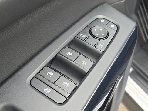 New 2026 Nissan Pathfinder SV AWD/4WD image 23