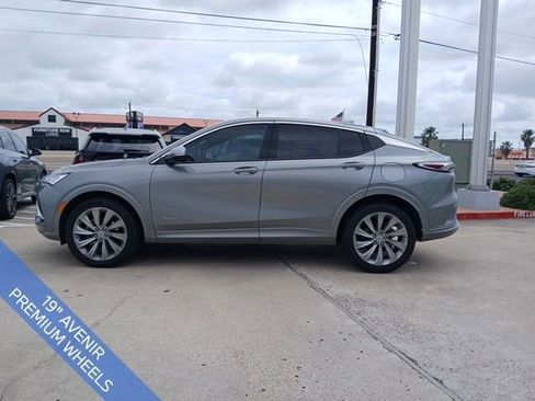 Used 2025 Buick Envista Avenir FWD image 6
