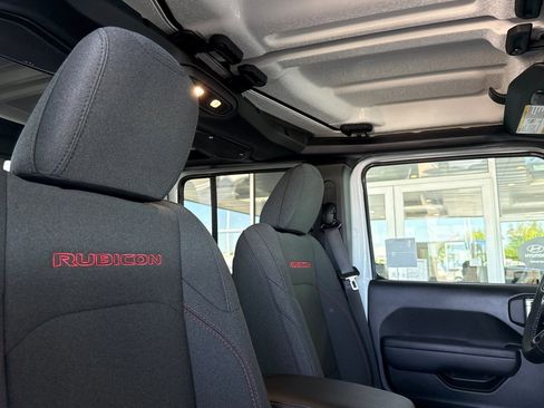 New 2026 Jeep Gladiator Rubicon image 16