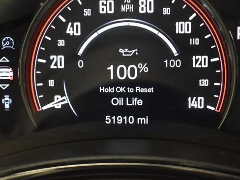 Used 2024 Dodge Durango GT image 28