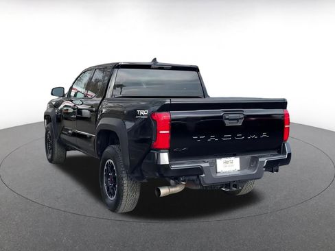 Used 2025 Toyota Tacoma TRD Off-Road image 11