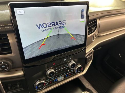 Used 2022 Ford Expedition XLT AWD/4WD image 20