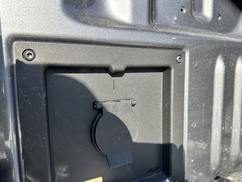 Used 2024 Ford F150 XLT w/ Tow/Haul Package image 8