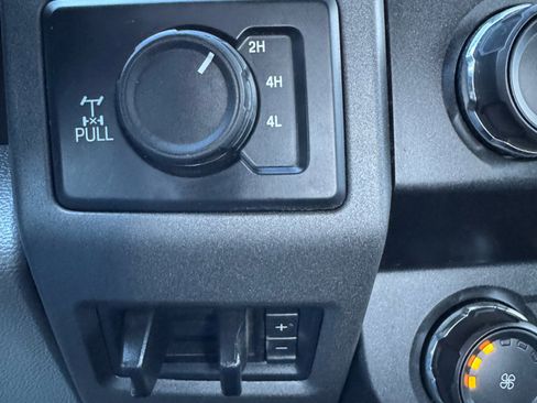 Used 2019 Ford F350 XL w/ Power Equipment Group image 15