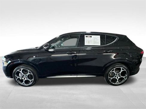 Used 2024 Alfa Romeo Tonale Ti AWD/4WD image 8