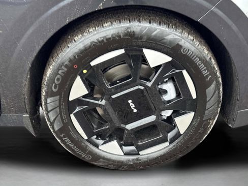 New 2026 Kia Carnival EX image 33