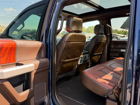 Used 2019 Ford F150 King Ranch w/ Equipment Group 601A Luxury AWD/4WD image 28