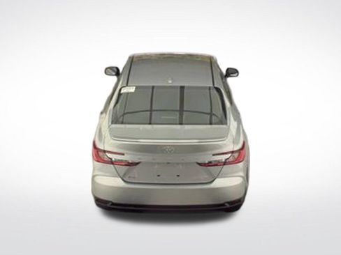 Used 2025 Toyota Camry LE w/ Convenience Package FWD image 6