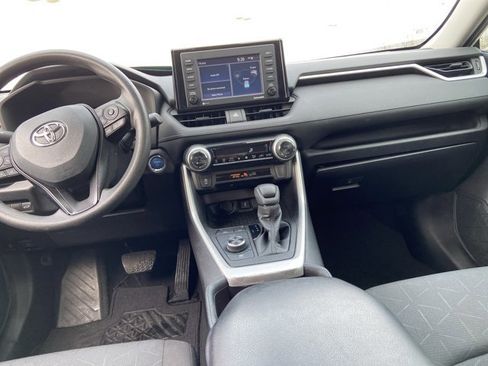 Used 2022 Toyota RAV4 XLE image 14