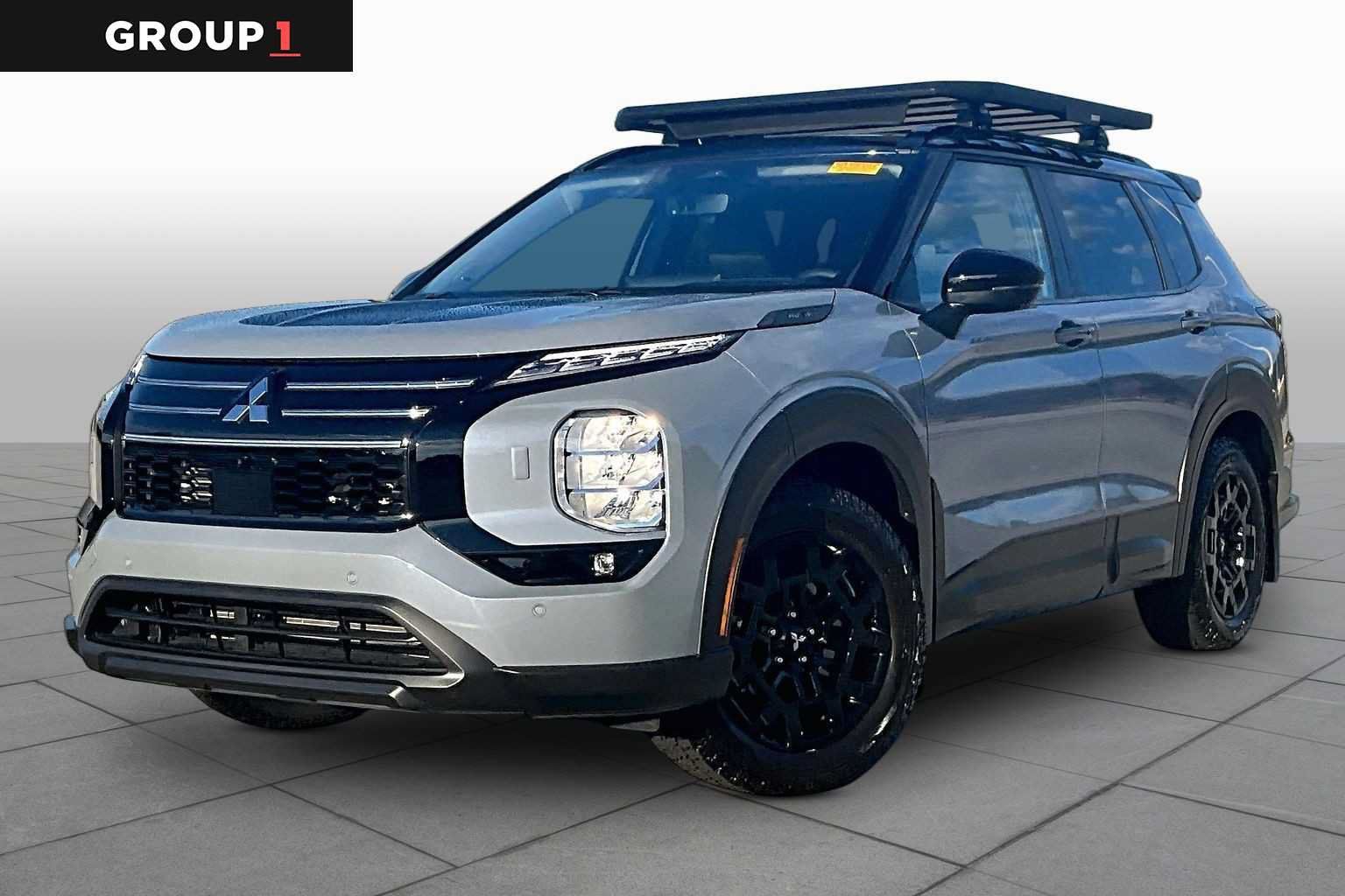 Used 2026 Mitsubishi Outlander AWD image 1