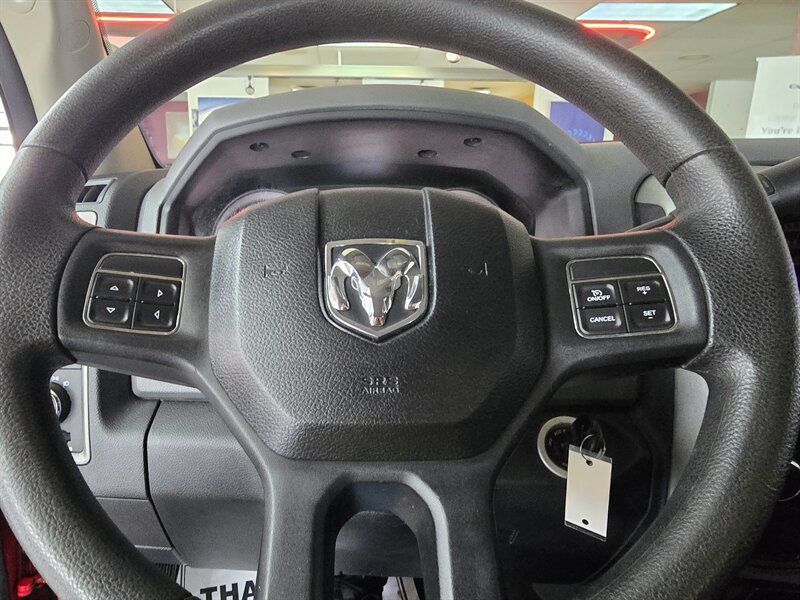 Used 2013 RAM 1500 Express AWD/4WD image 21