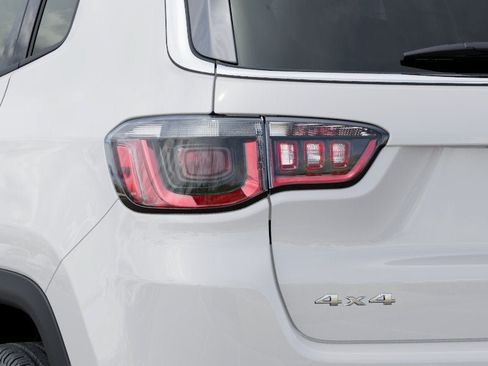 New 2026 Jeep Compass Limited AWD/4WD image 36