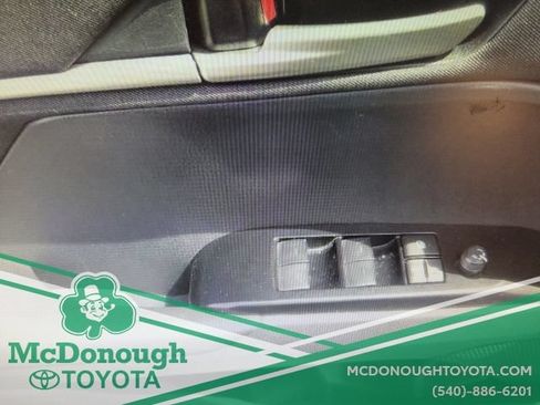 Used 2025 Toyota Camry LE FWD image 3