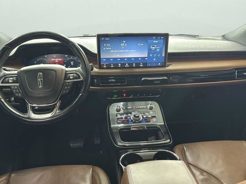 Used 2022 Lincoln Nautilus Reserve w/ Equipment Group 201A image 22