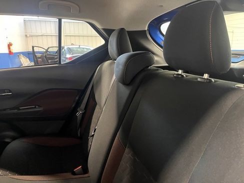 Used 2023 Nissan Kicks SR image 18