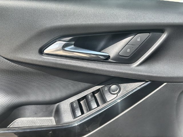 Certified 2025 Chevrolet Equinox LT w/ Convenience Package II FWD image 22