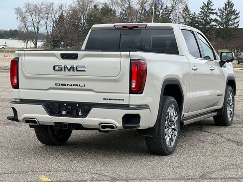 New 2026 GMC Sierra 1500 Denali Ultimate w/ LPO, Black Badging Package image 53