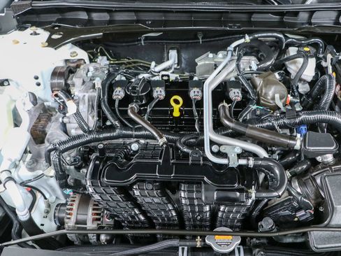 Used 2021 Nissan Altima 2.5 SR FWD image 28