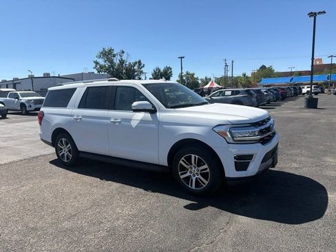 Used 2024 Ford Expedition Max Limited AWD/4WD image 8