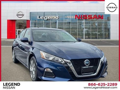 Used 2021 Nissan Altima 2.5 S image 1