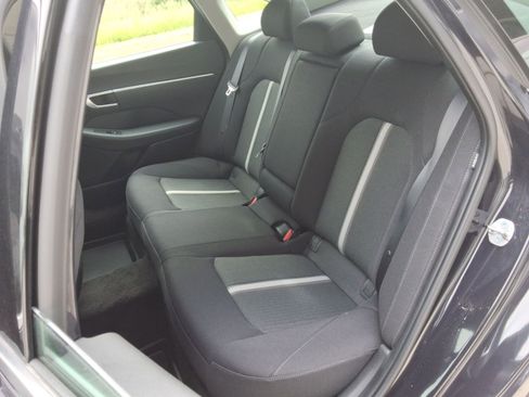 Used 2025 Hyundai Sonata SEL AWD/4WD image 29