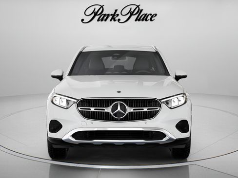 Used 2026 Mercedes-Benz GLC 300 image 38
