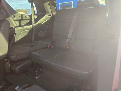 Used 2024 Chevrolet Tahoe Premier image 10