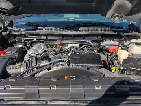 Used 2025 Chevrolet Silverado 2500 Custom w/ Custom Value Package image 23