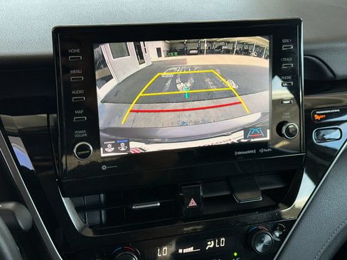 Used 2024 Toyota Camry XSE FWD image 16