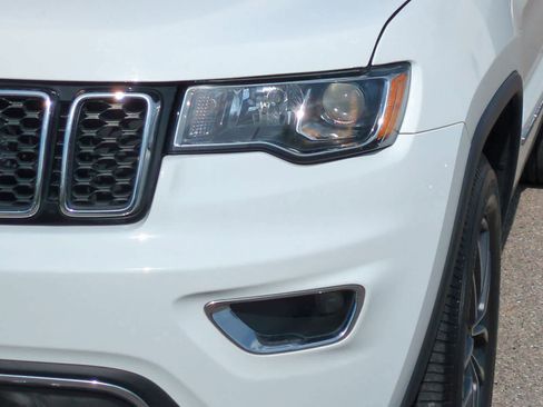Used 2019 Jeep Grand Cherokee Limited AWD/4WD image 11