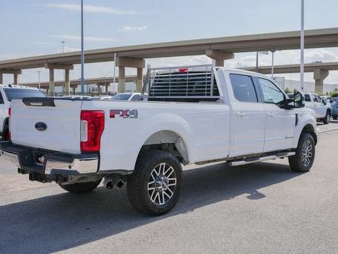 Used 2018 Ford F350 Lariat w/ Lariat Value Package AWD/4WD image 6