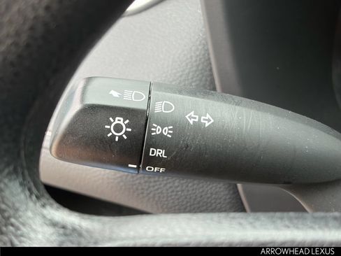 Used 2021 Toyota RAV4 LE w/ Carpet Mat Package (TMS) FWD image 17