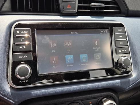 Used 2024 Nissan Versa SV FWD image 25