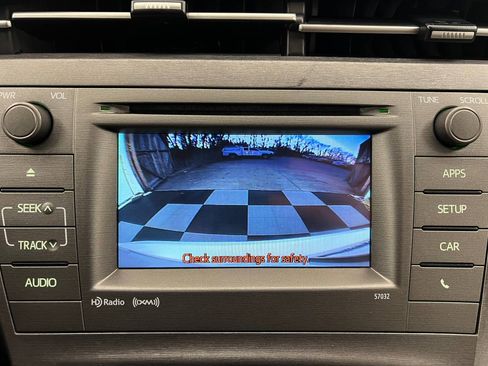 Used 2012 Toyota Prius Three image 18