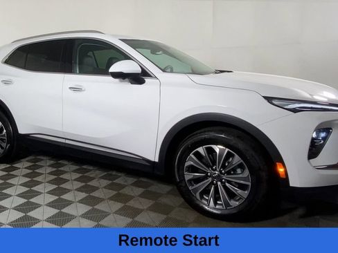 Certified 2025 Buick Envision Preferred image 5